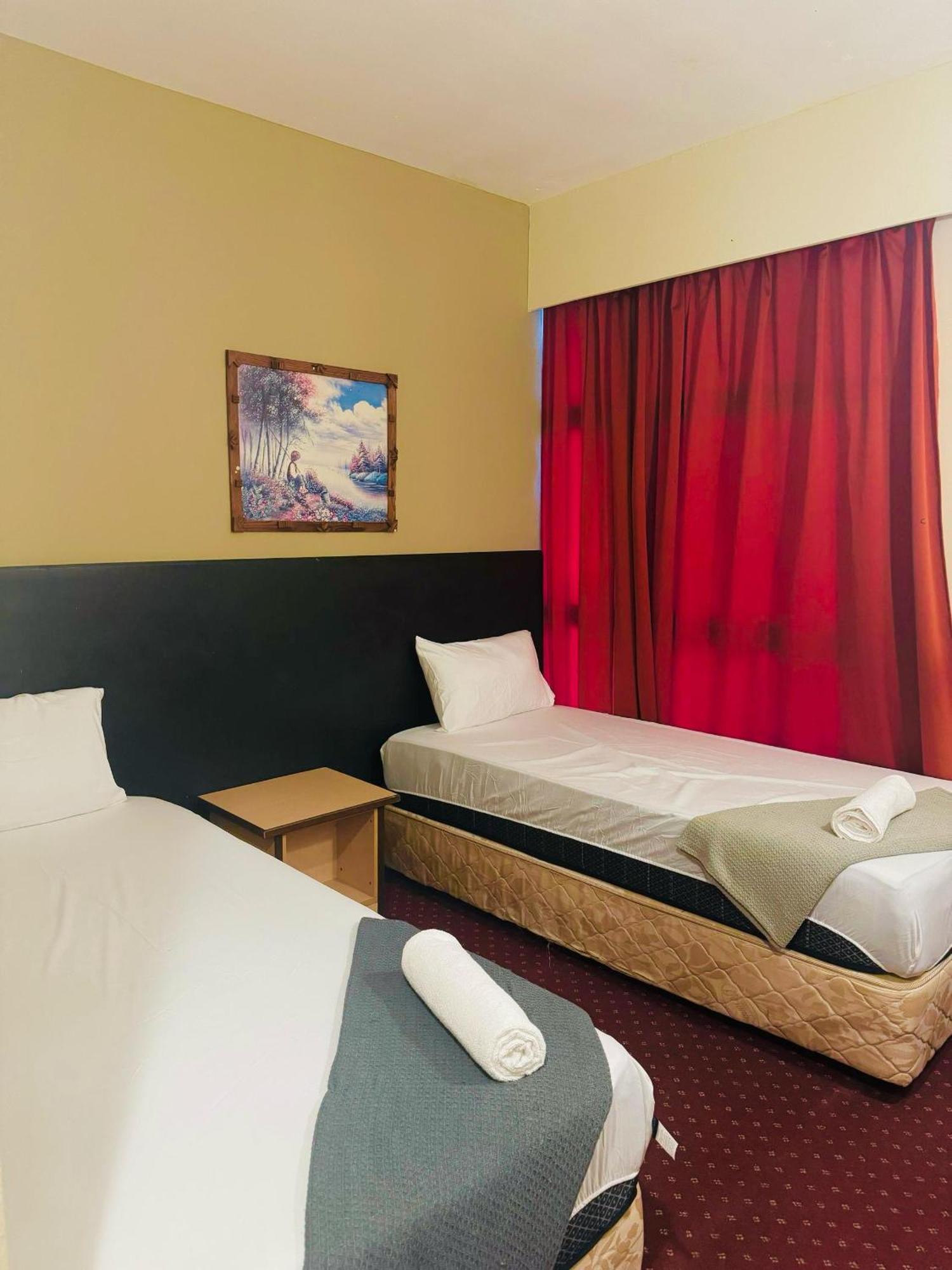 Cozy Fox Hotel Petaling Jaya Exterior photo